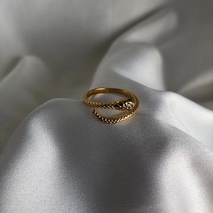 New 18K Gold Filled Stainless Steel Snake Ring Size: 7.